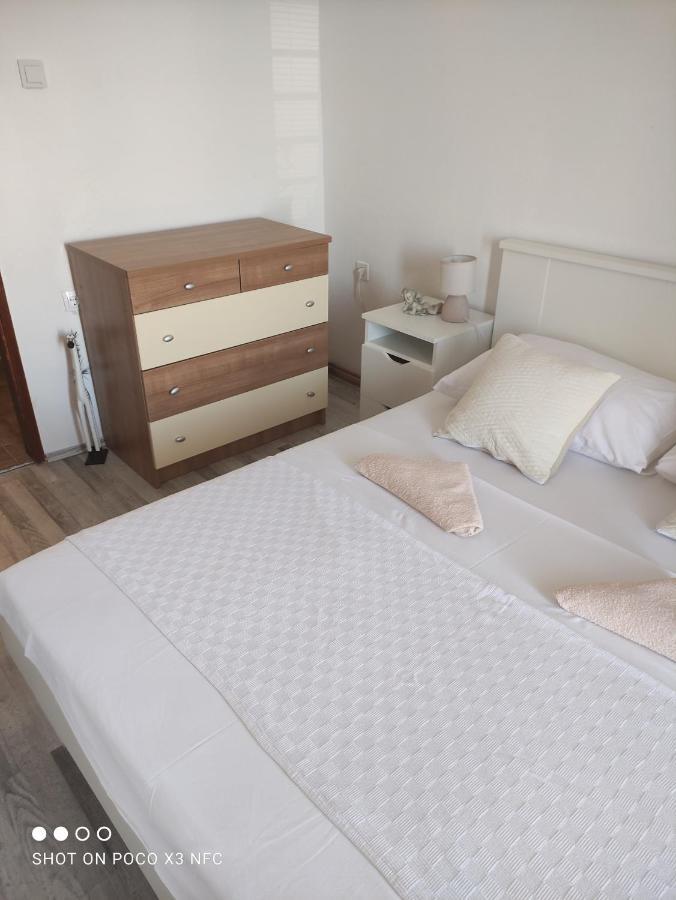 Apartmani Lana 希贝尼克 外观 照片