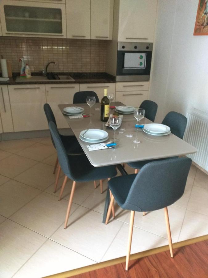 Apartmani Lana 希贝尼克 外观 照片